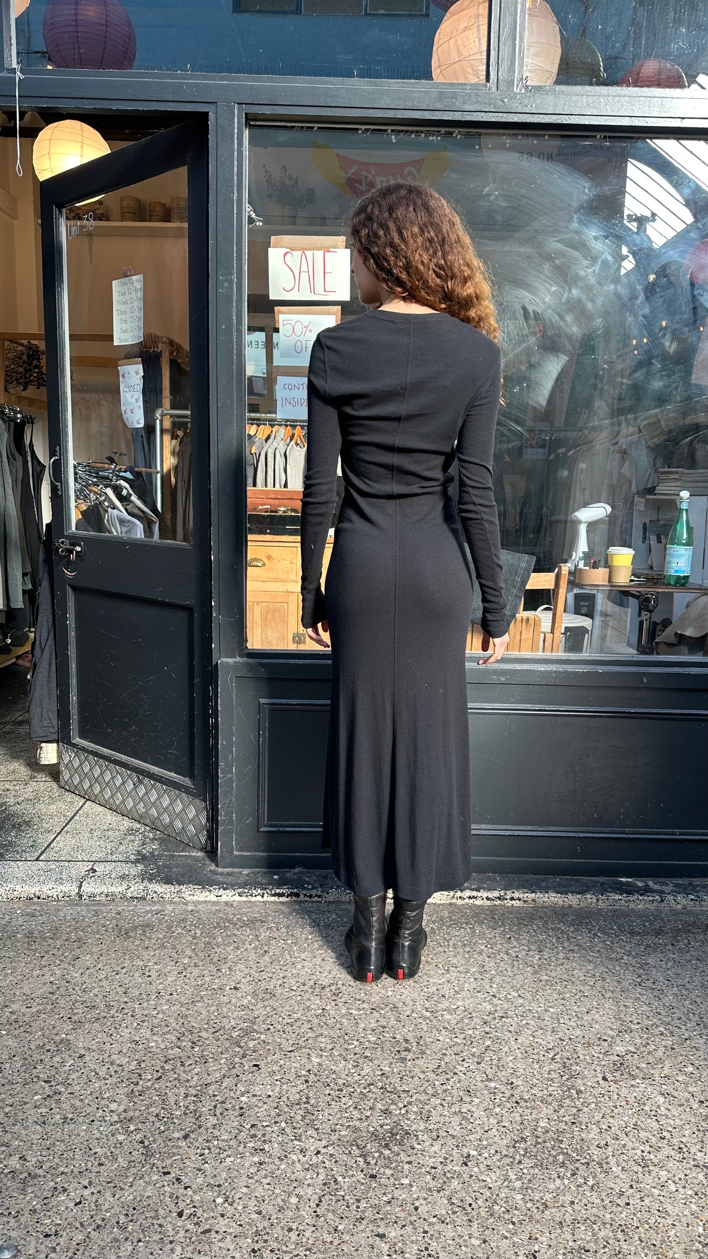 Maxi dress with buttons