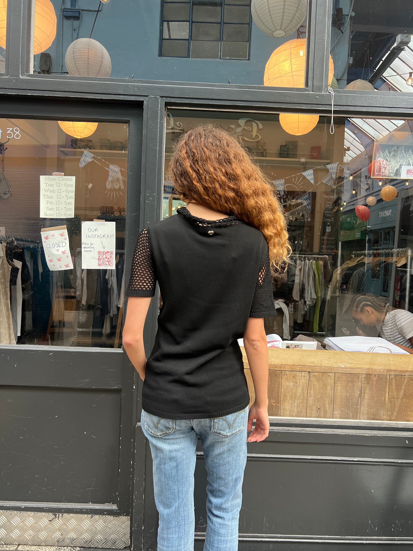 Black knitted top