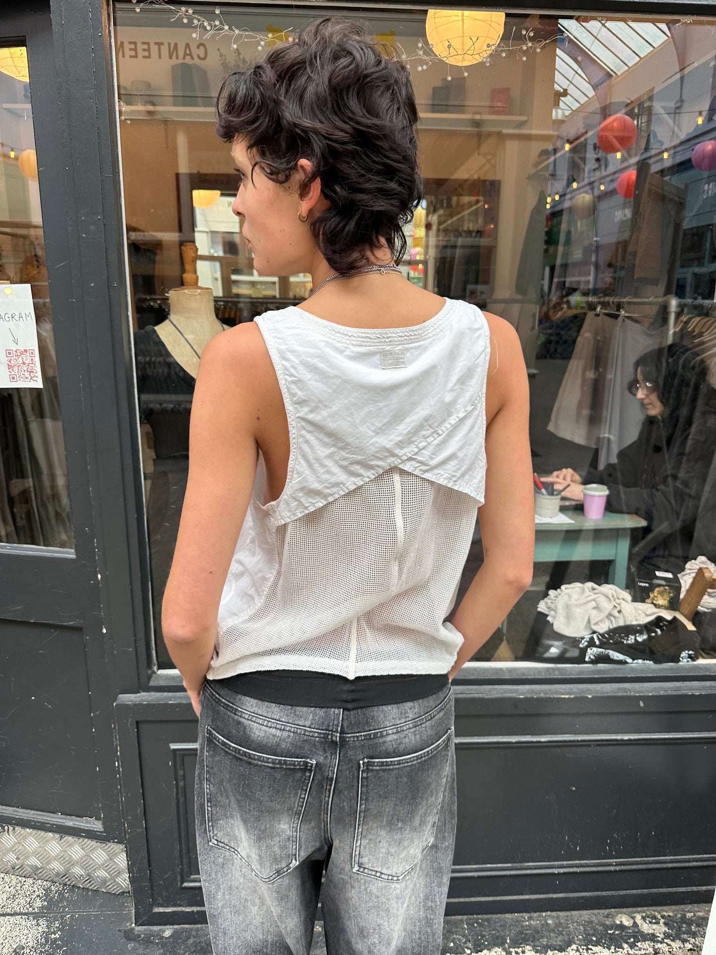G STAR white balloon tank