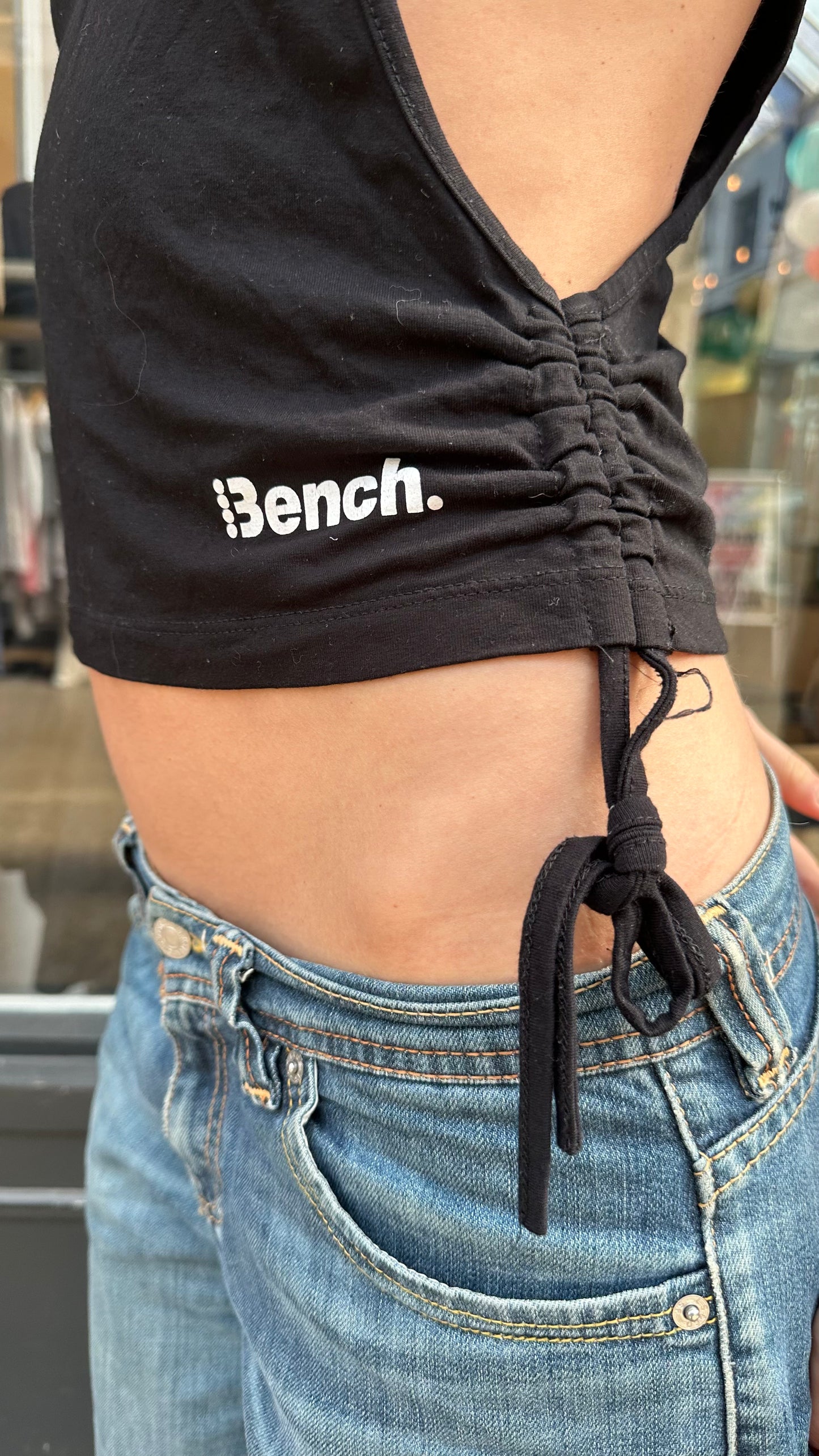Bench tank top