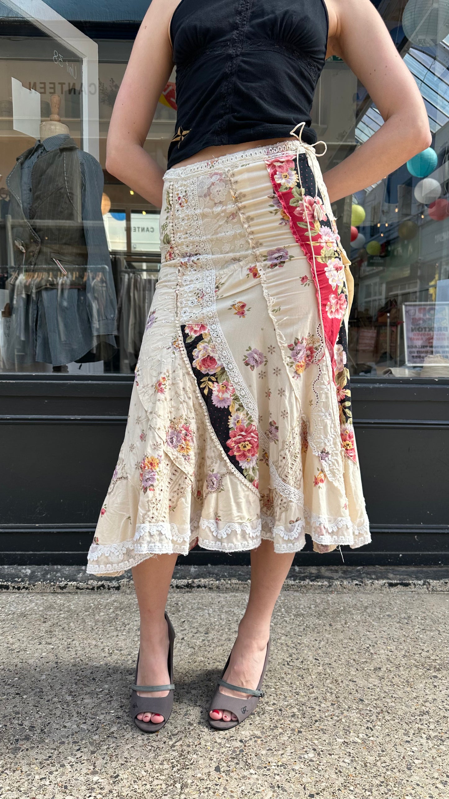 Floral peasant skirt