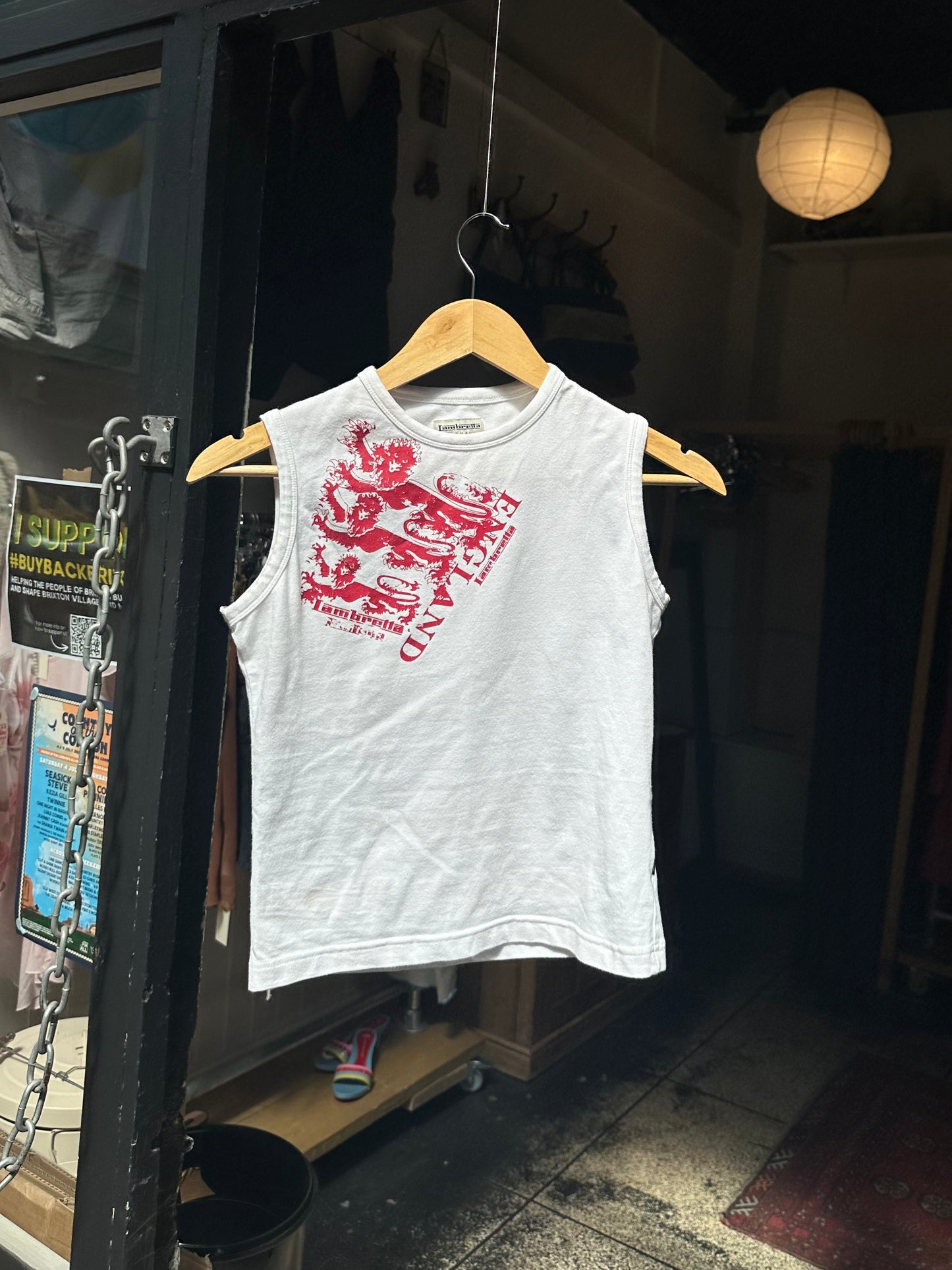 LAMBRETTA white tank top with England graphic