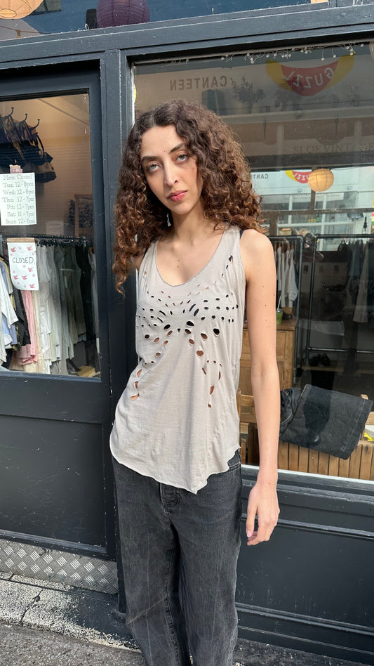 Cotton cut out top