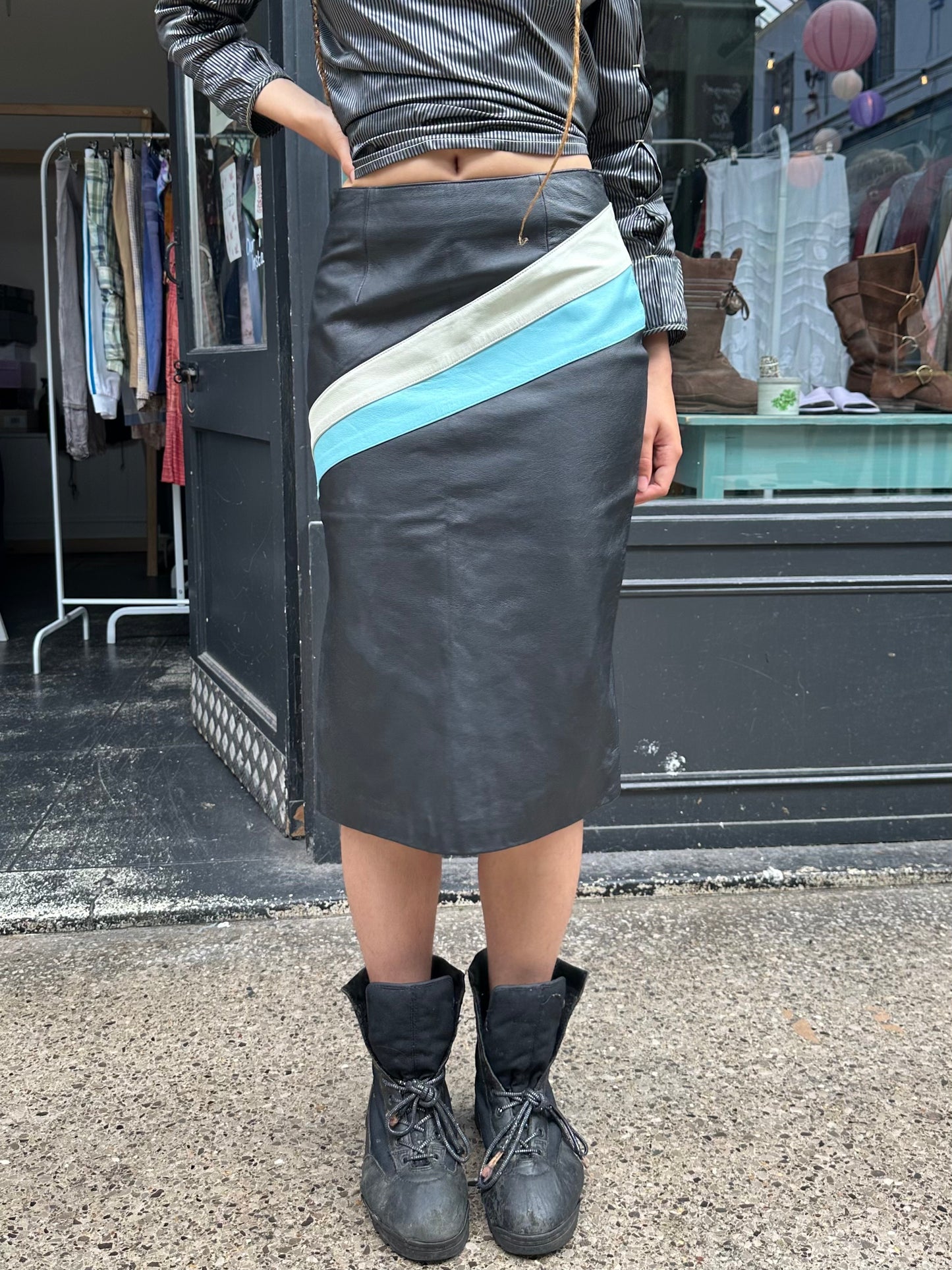 Outer Edge Black Leather Pencil Skirt