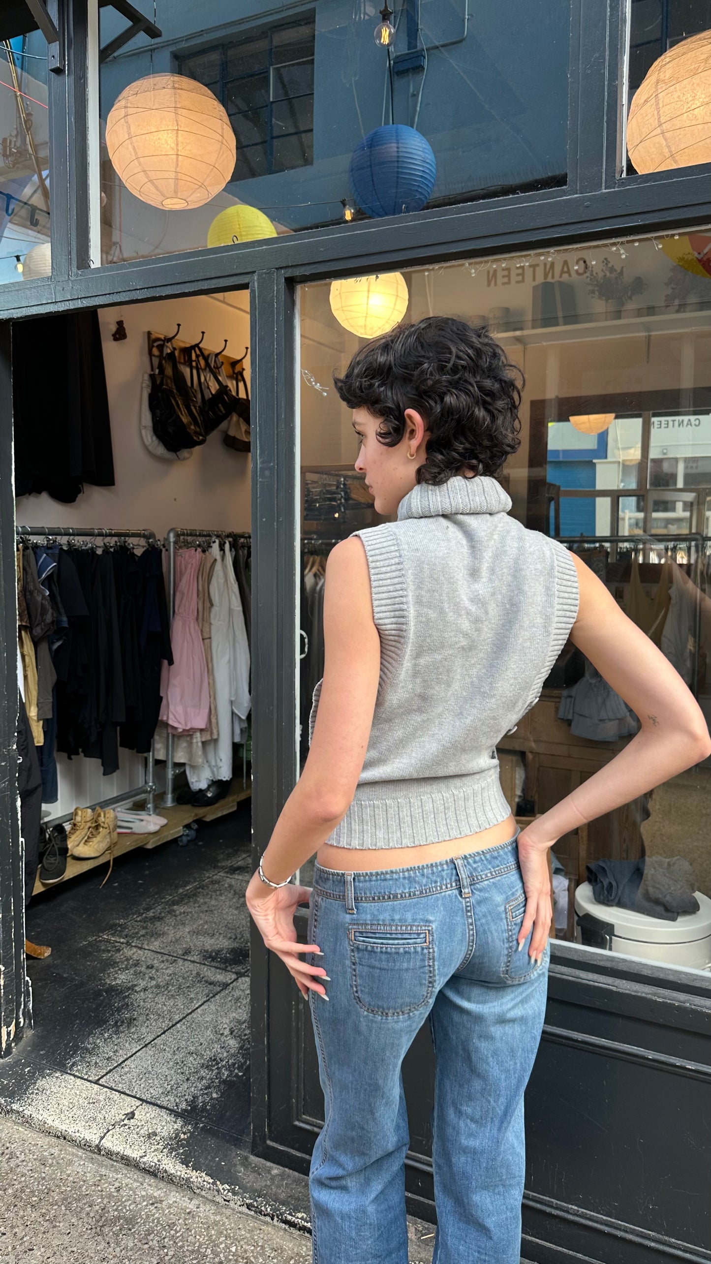 Cut out jumper