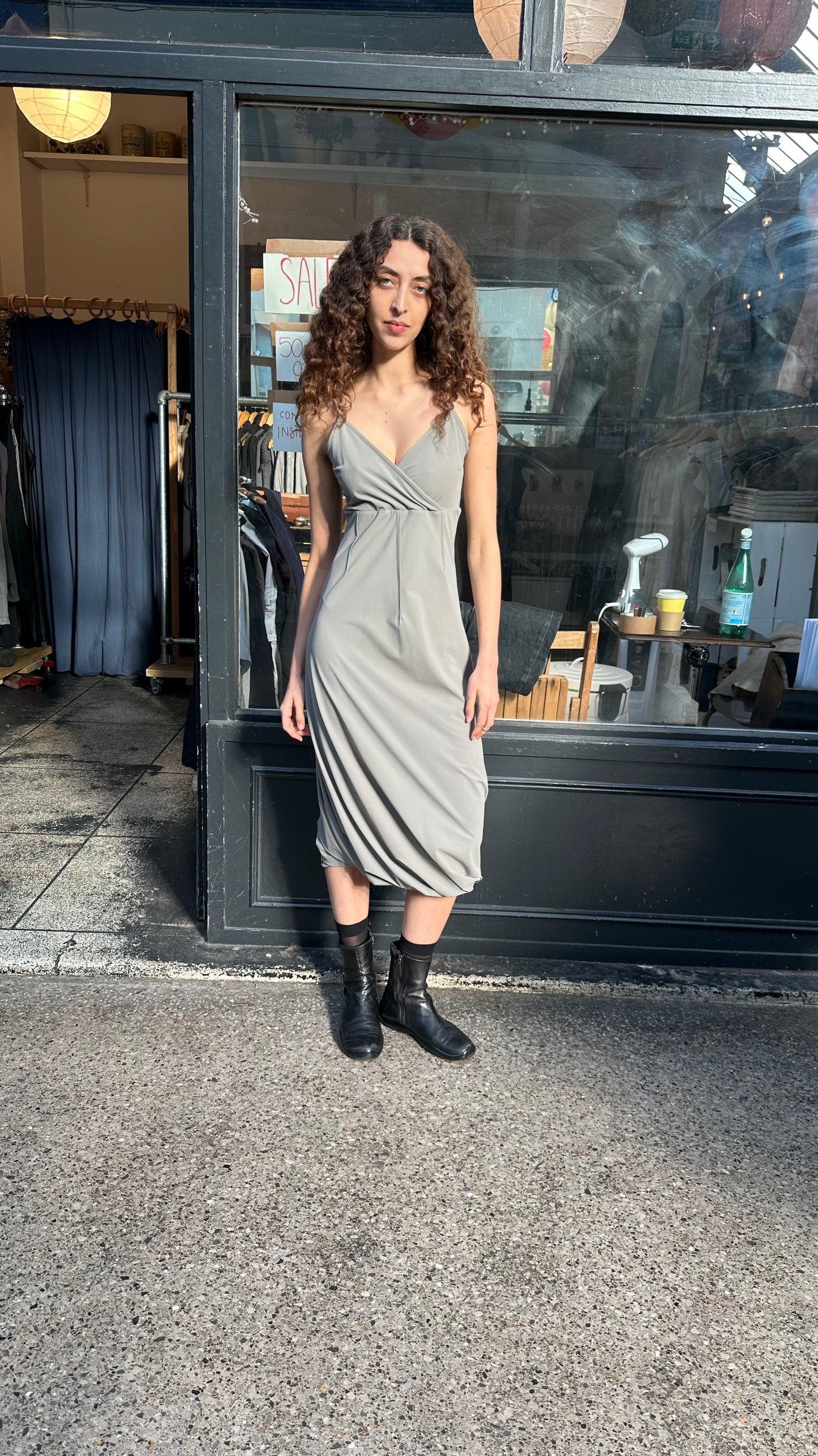 SARAH PACINI grey structured midi dress