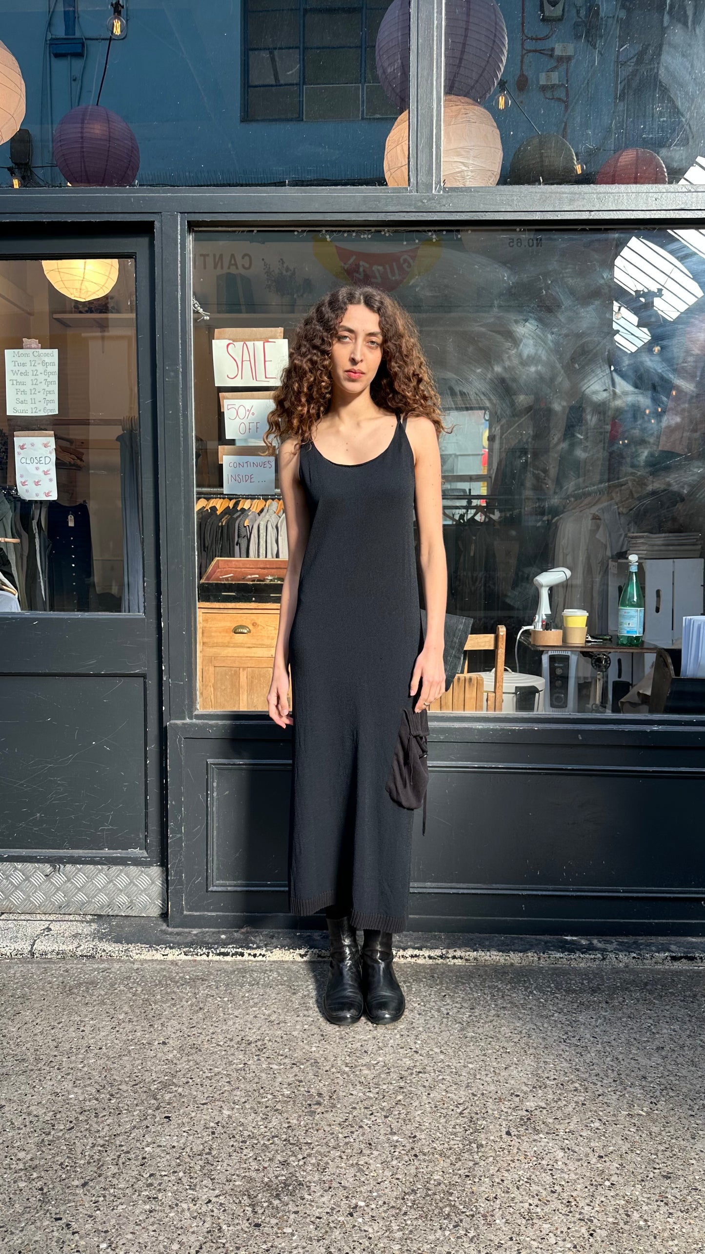 Fine knit shift dress with pocket