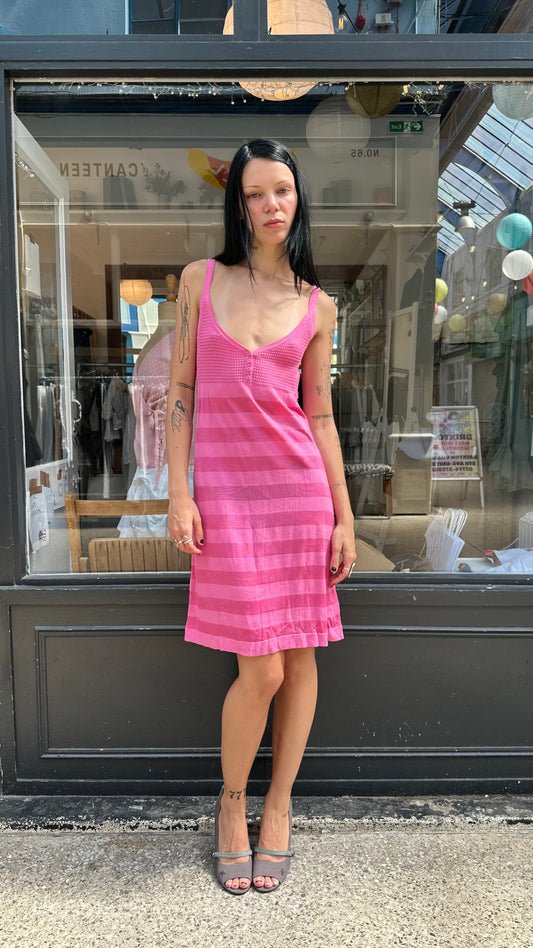 hot pink dress