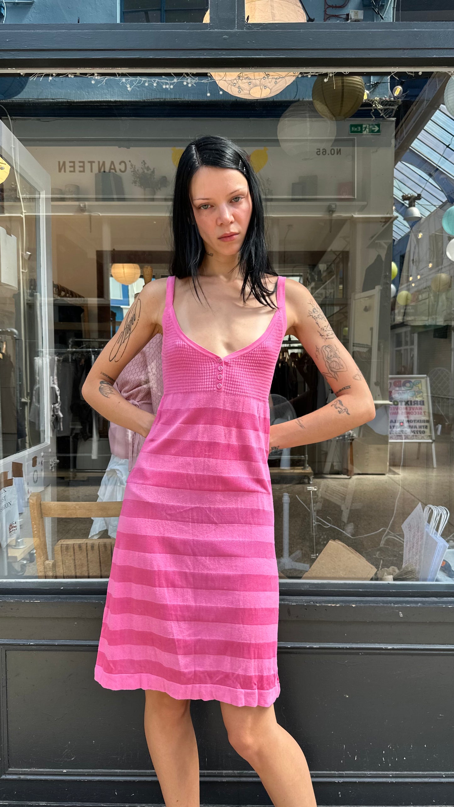 hot pink dress