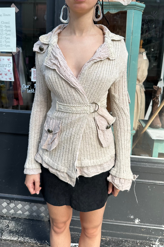 Grungy Cream Knit with Belt