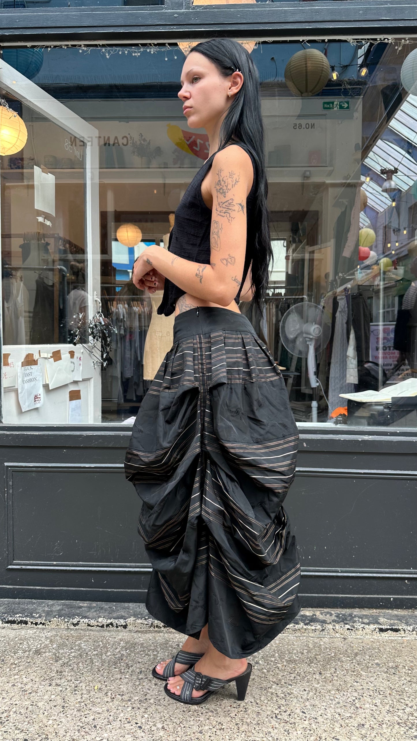 parachute skirt