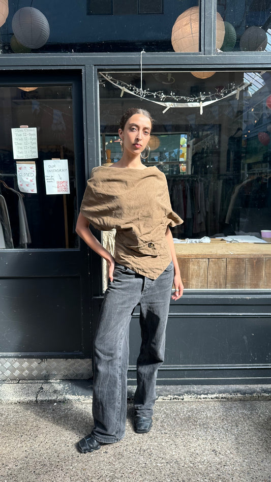 Linen assymetric top