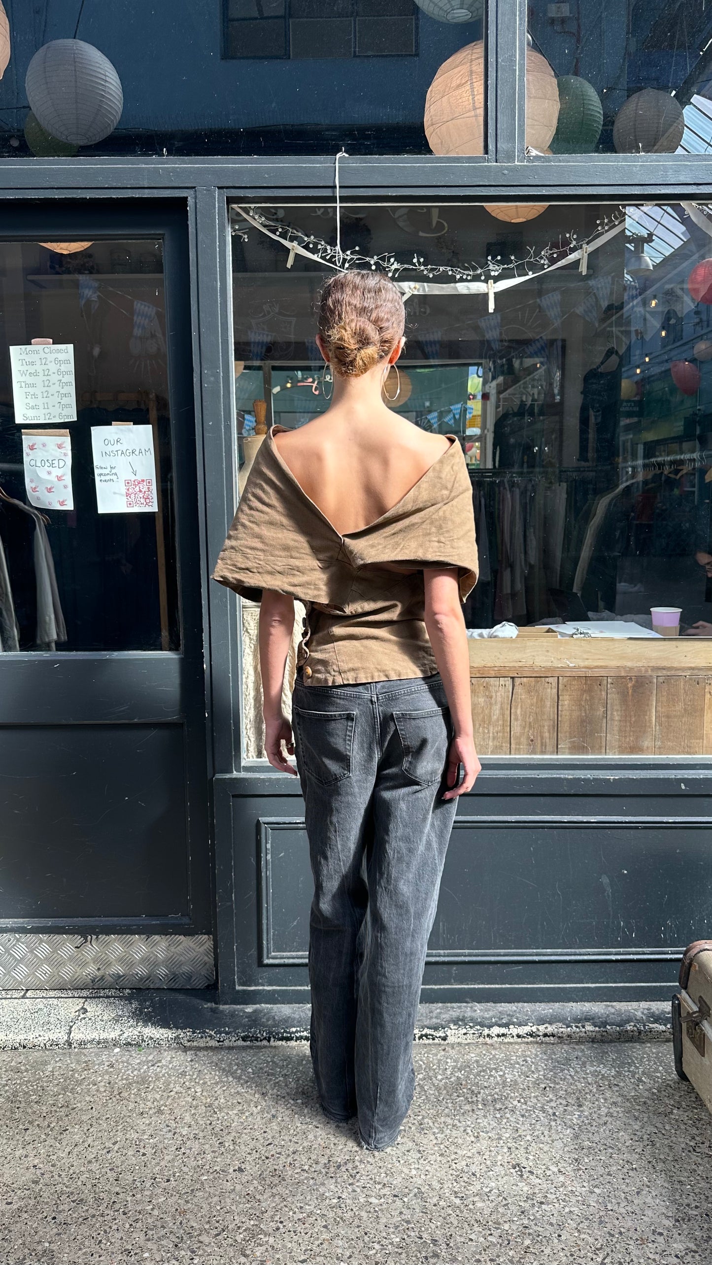 Linen assymetric top