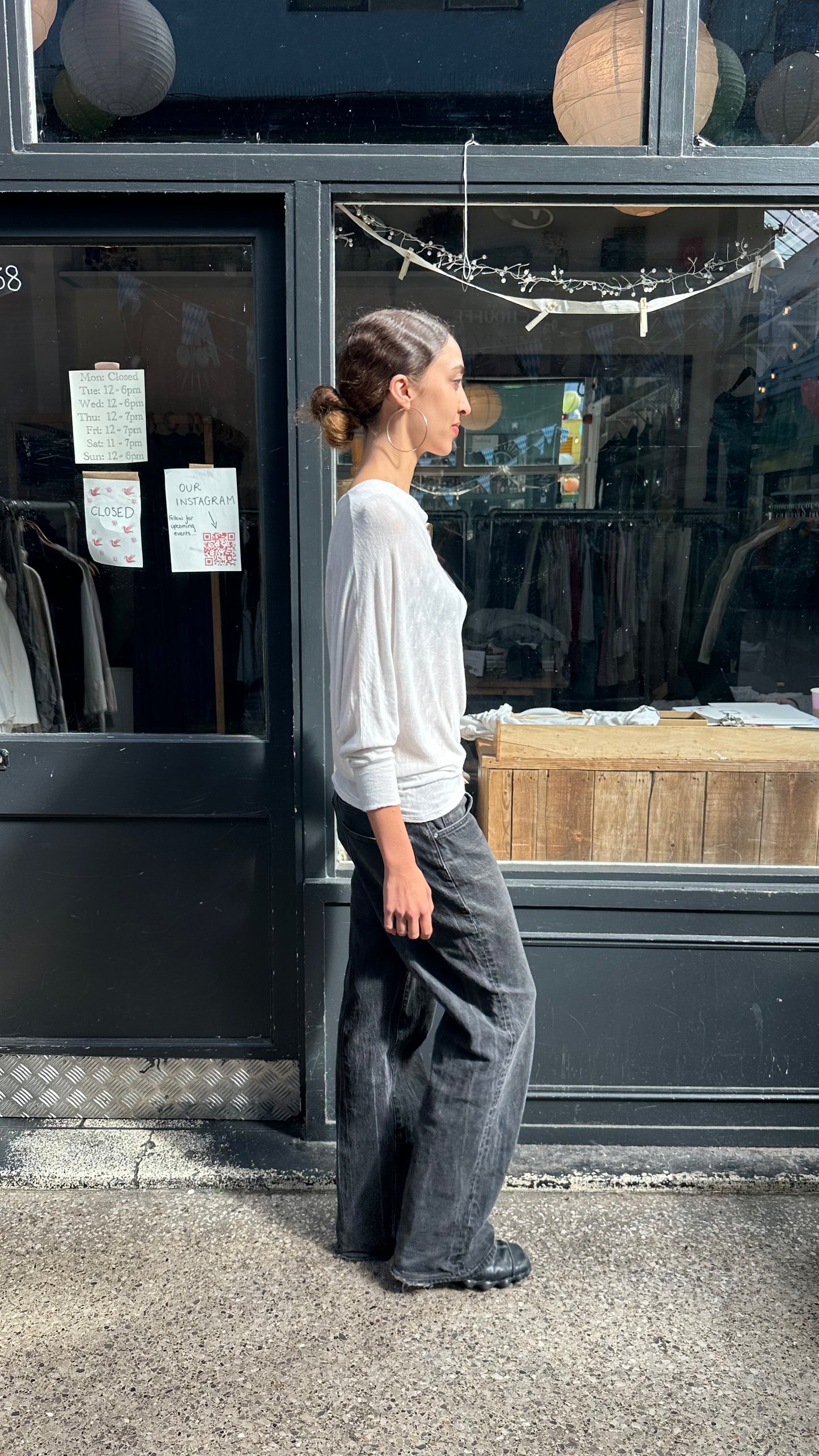 Fine knit slouchy top