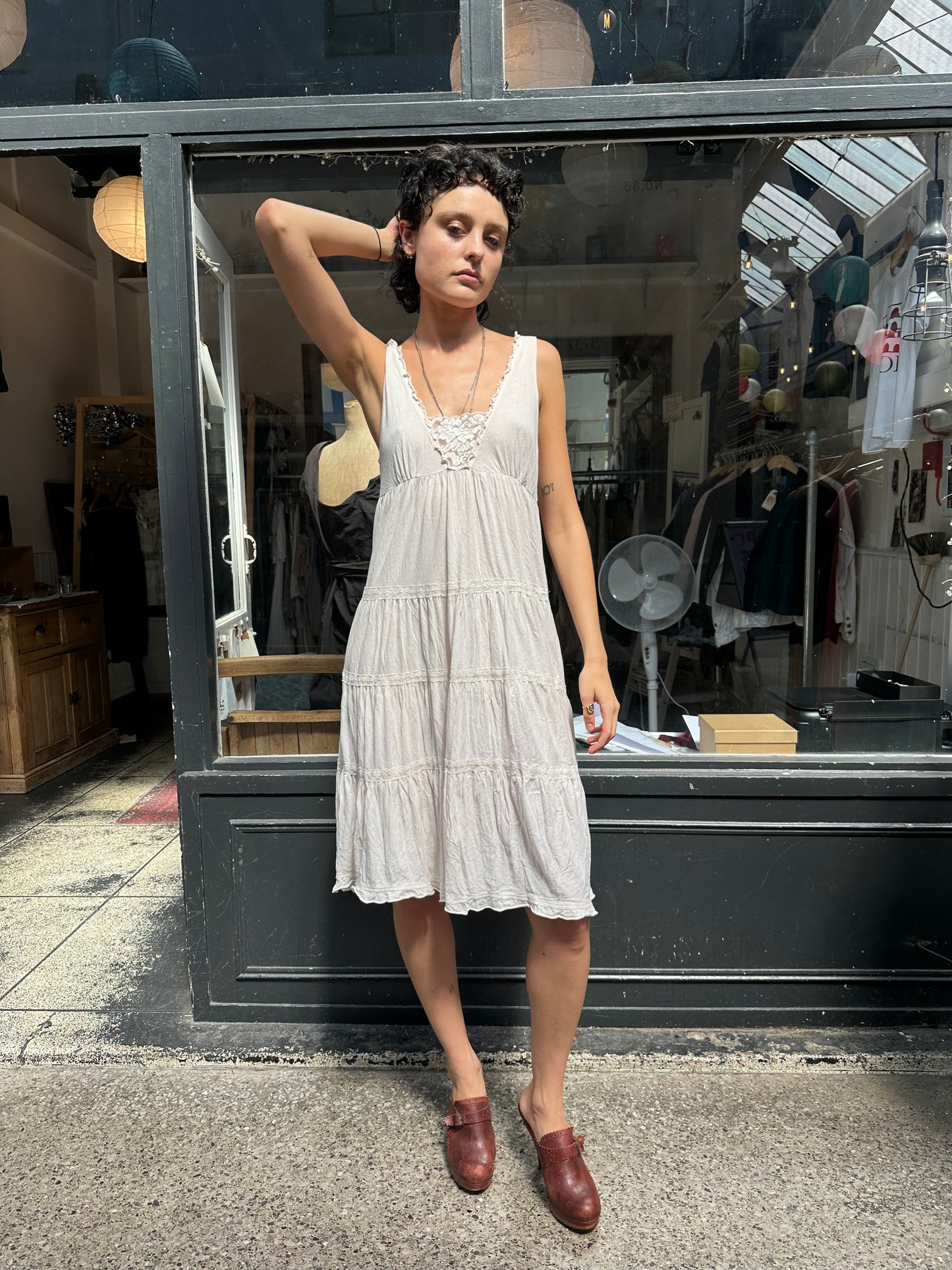 Lightweight summer dress with lace panel