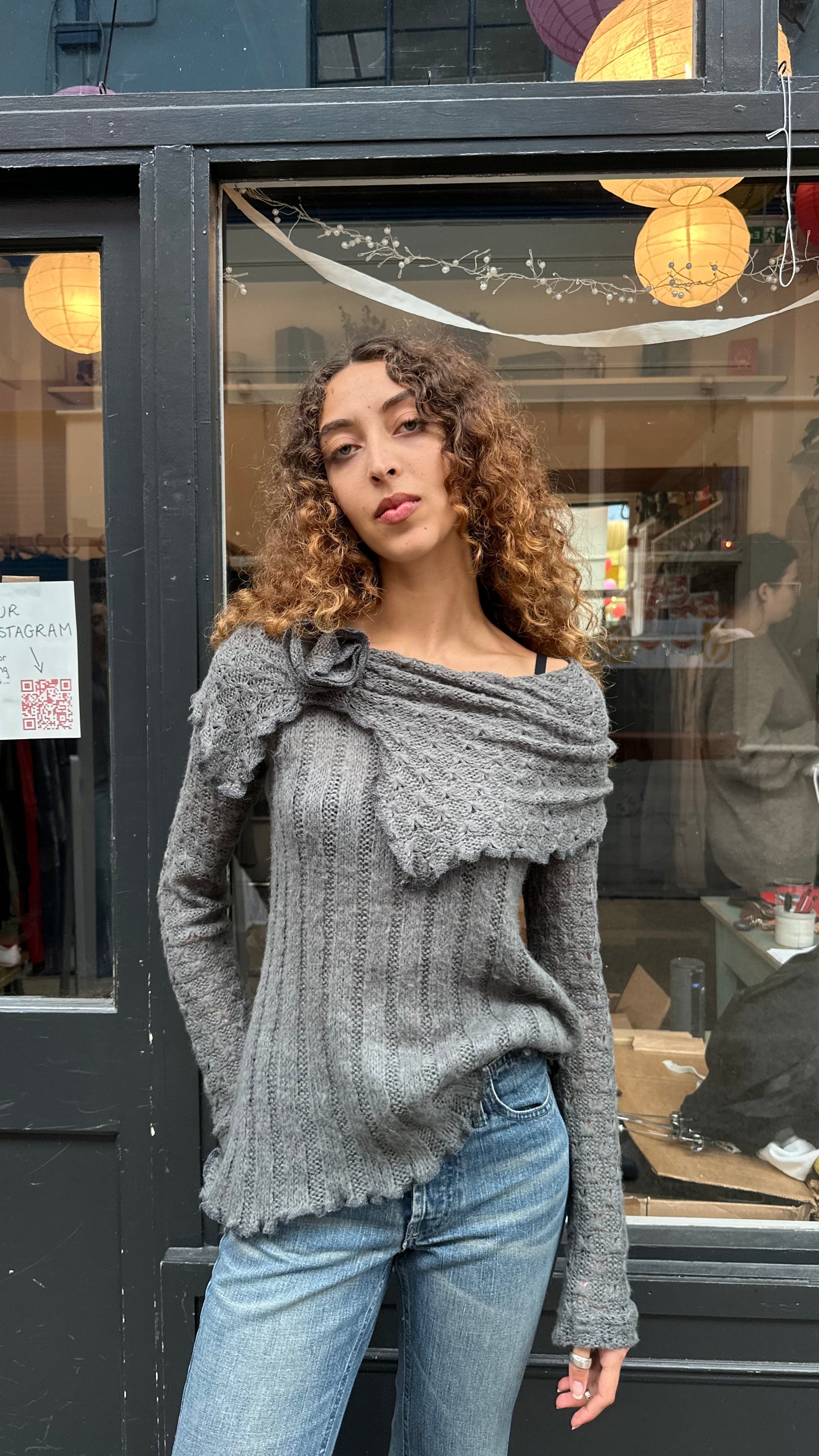 ZONE BLEUE off shoulder jumper