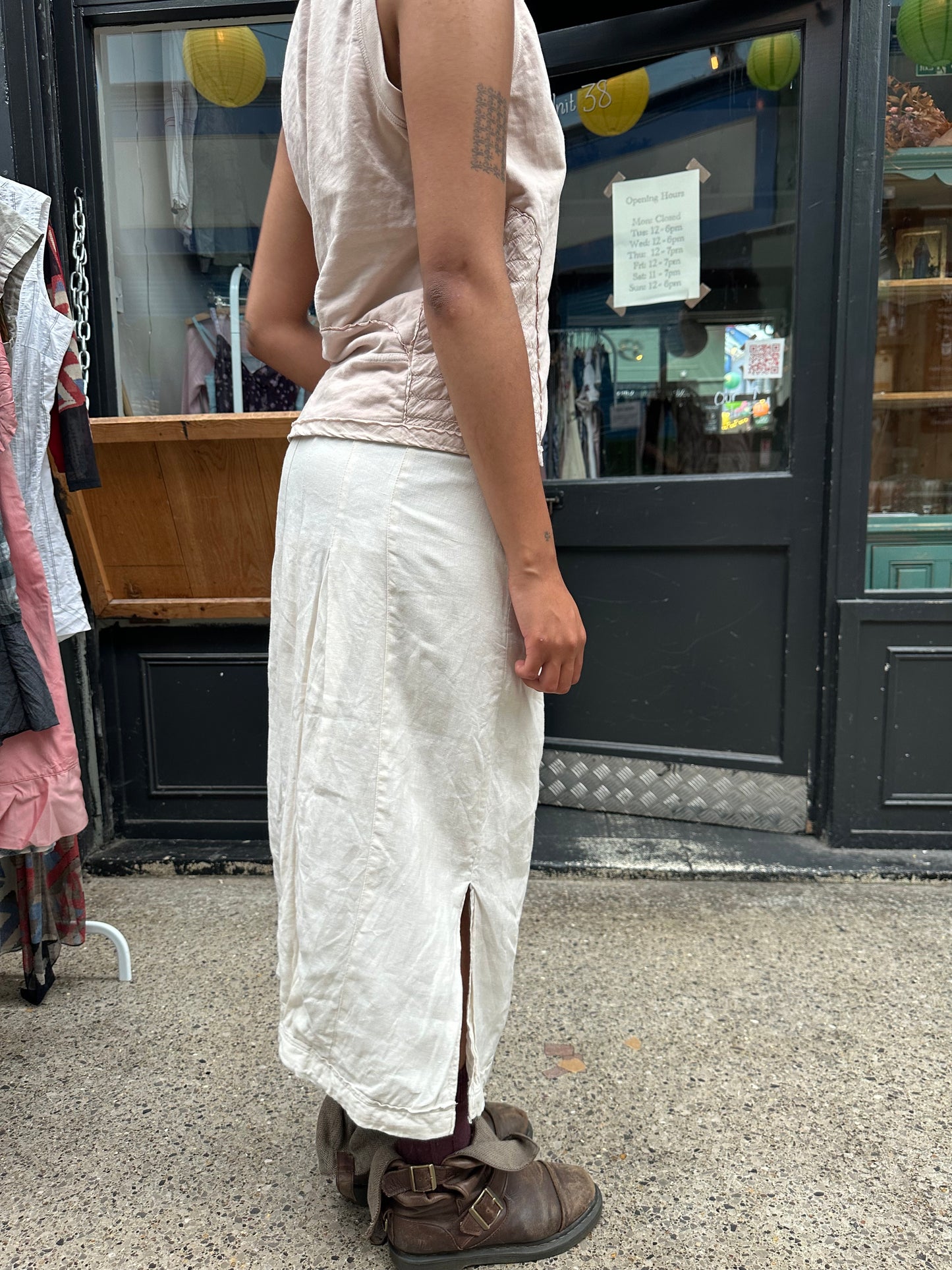 Sarah Pacini Linen Skirt