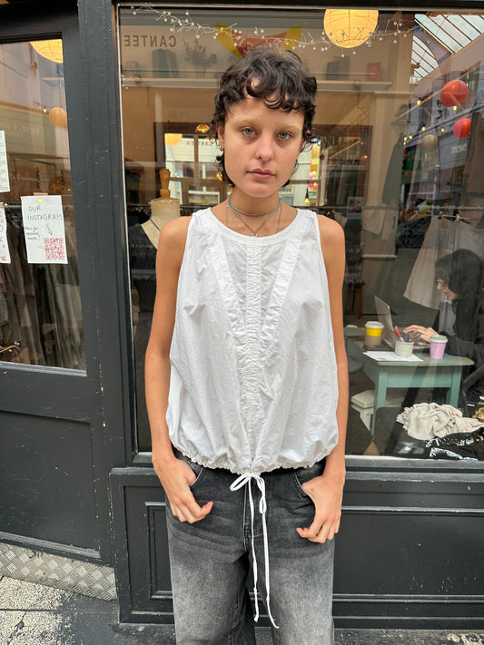 G STAR white balloon tank