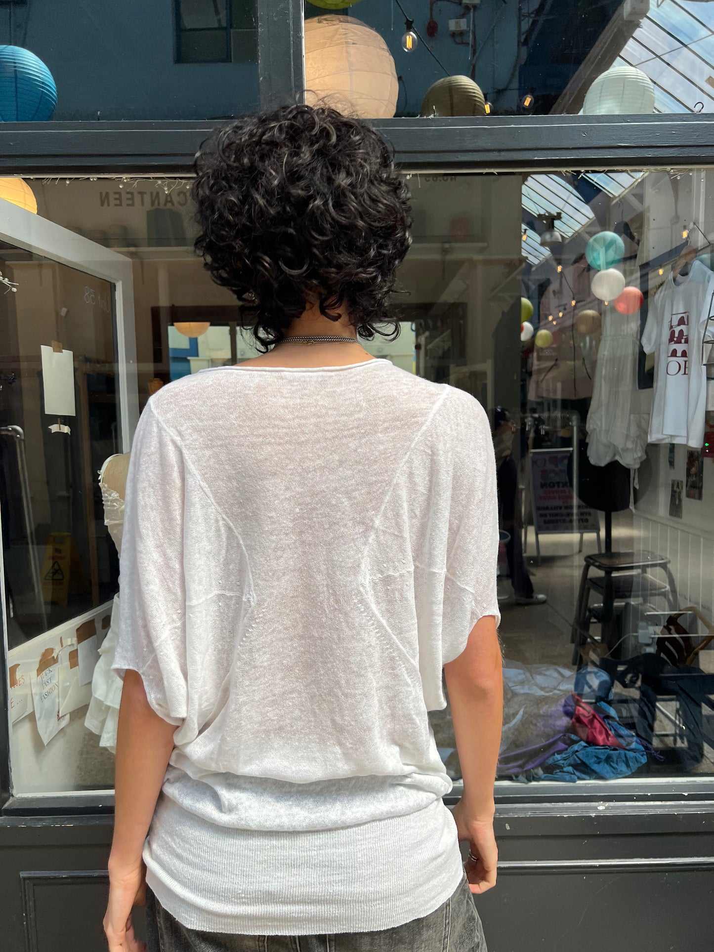 White fine knit tunic top