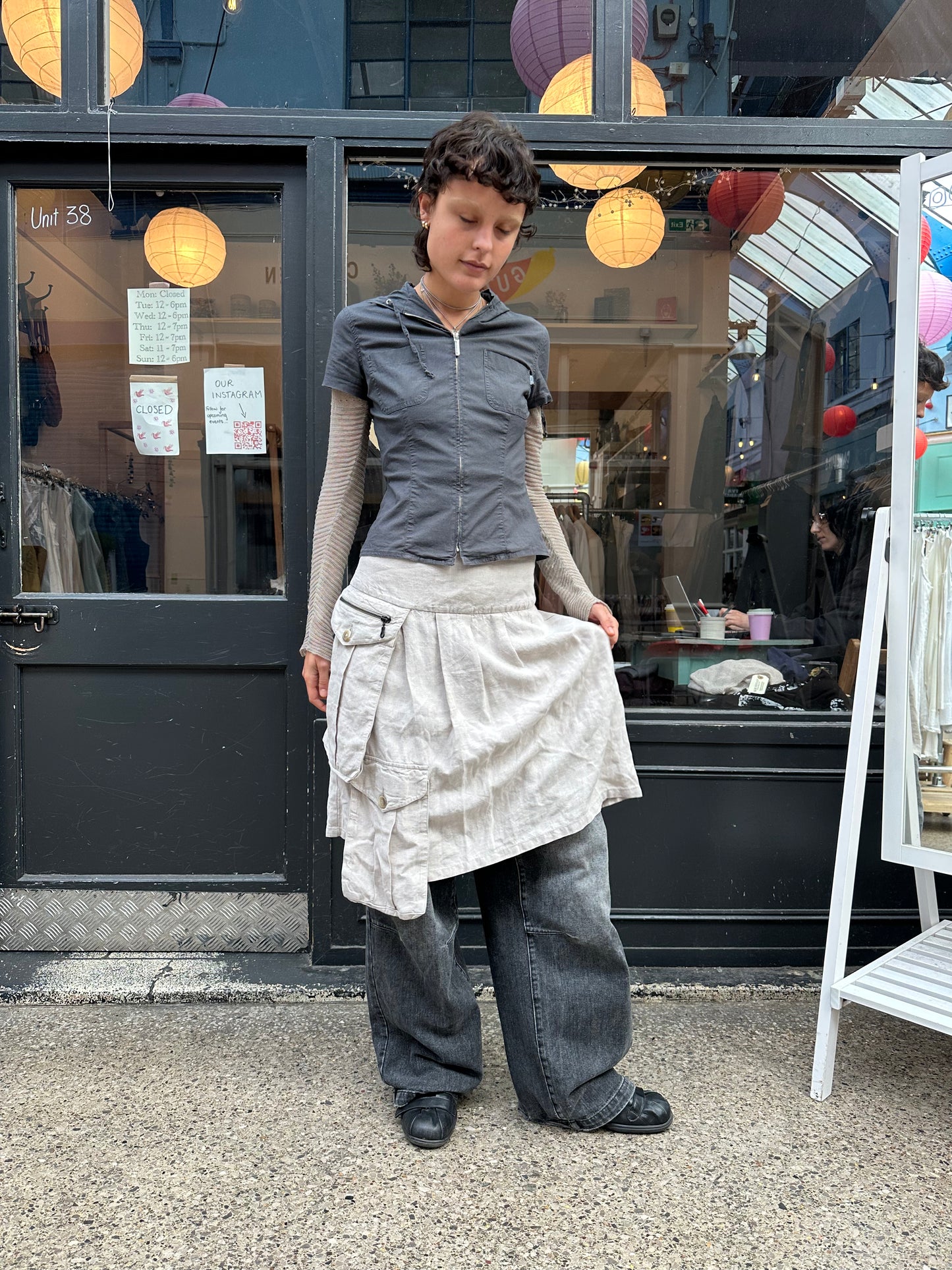 Linen skirt with Oversized Pockets
