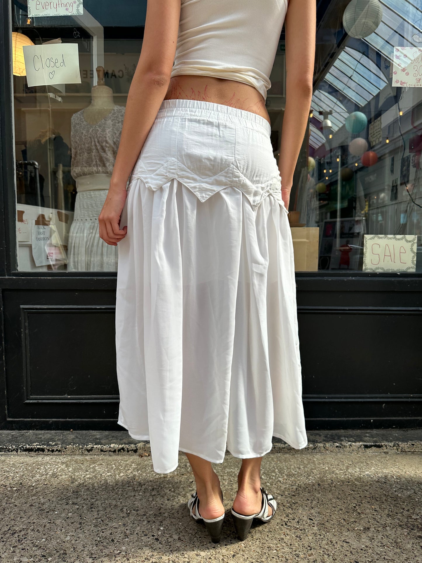 Drop waist skirt