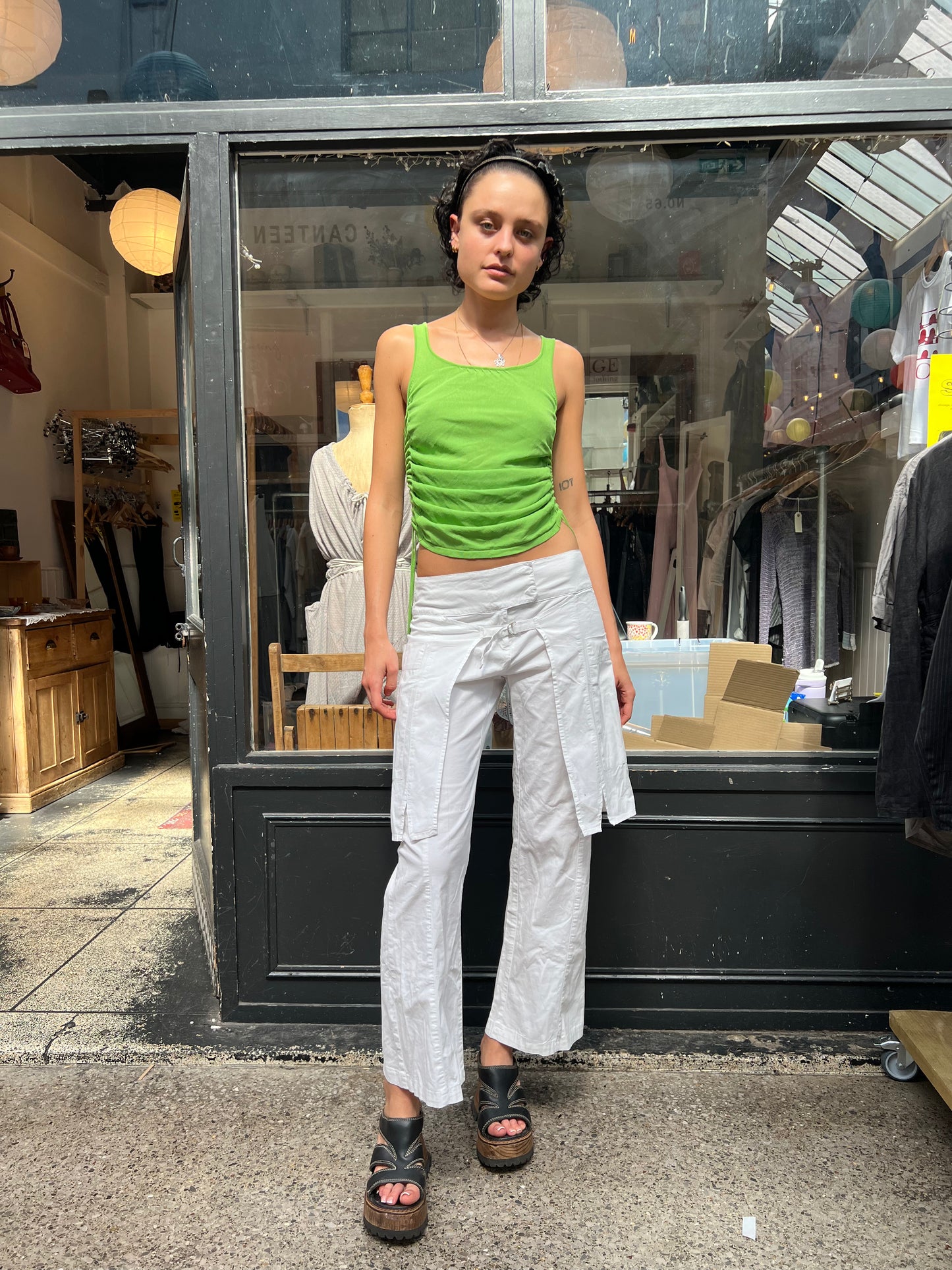 White apron trousers