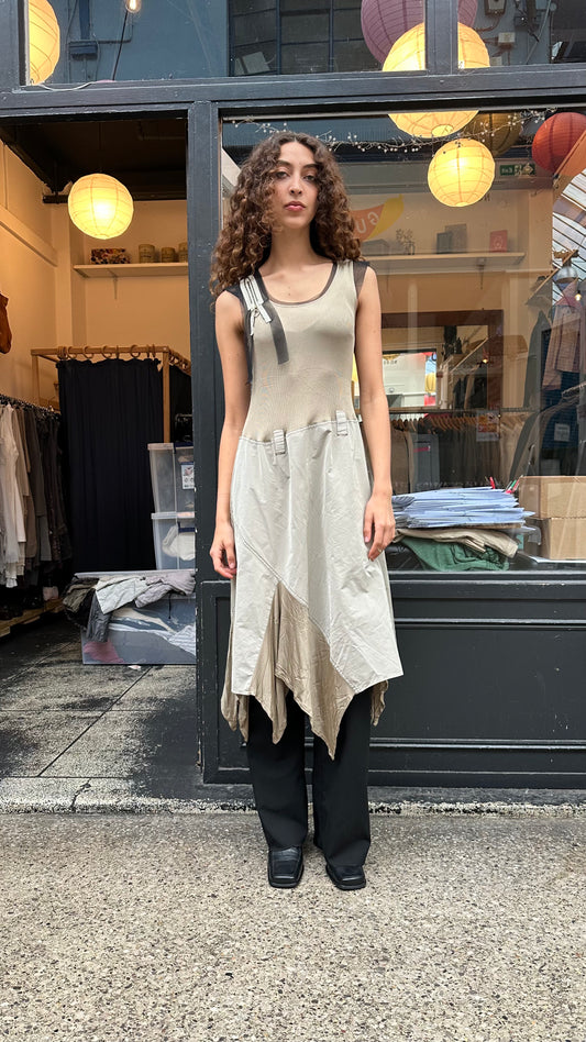 Asymmetric dress with zip
