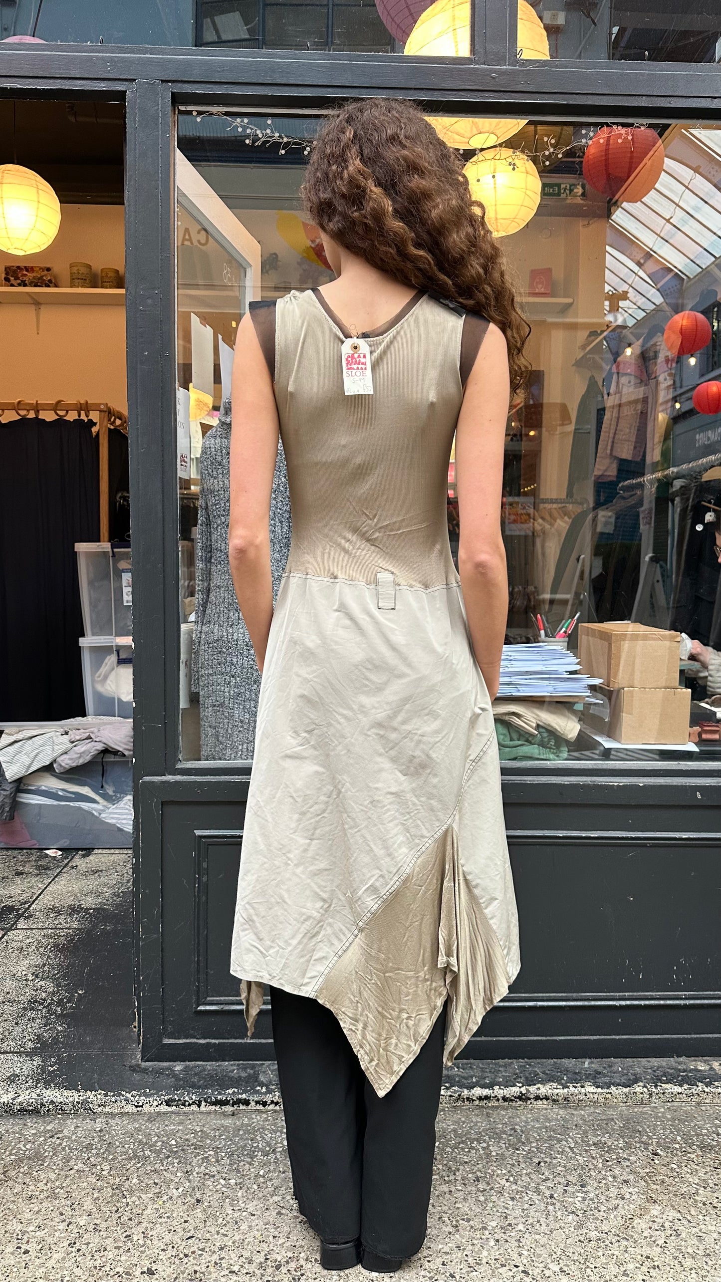 Asymmetric dress with zip