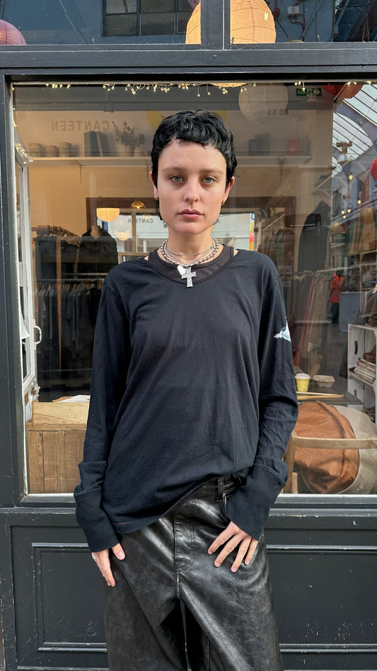 Long sleeve black top