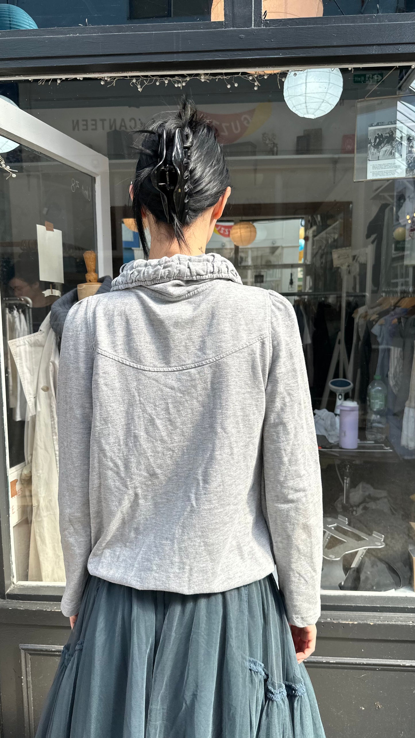 grey sweatshirt jacket