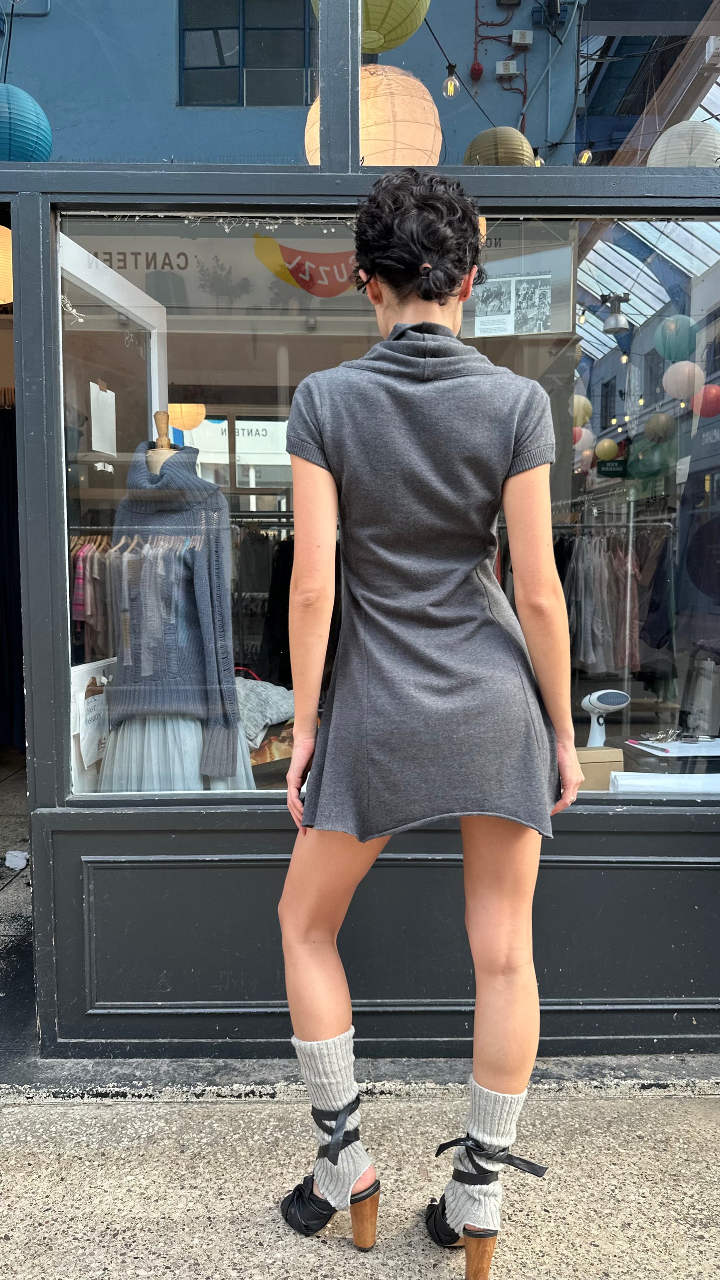 BENCH zip up dress