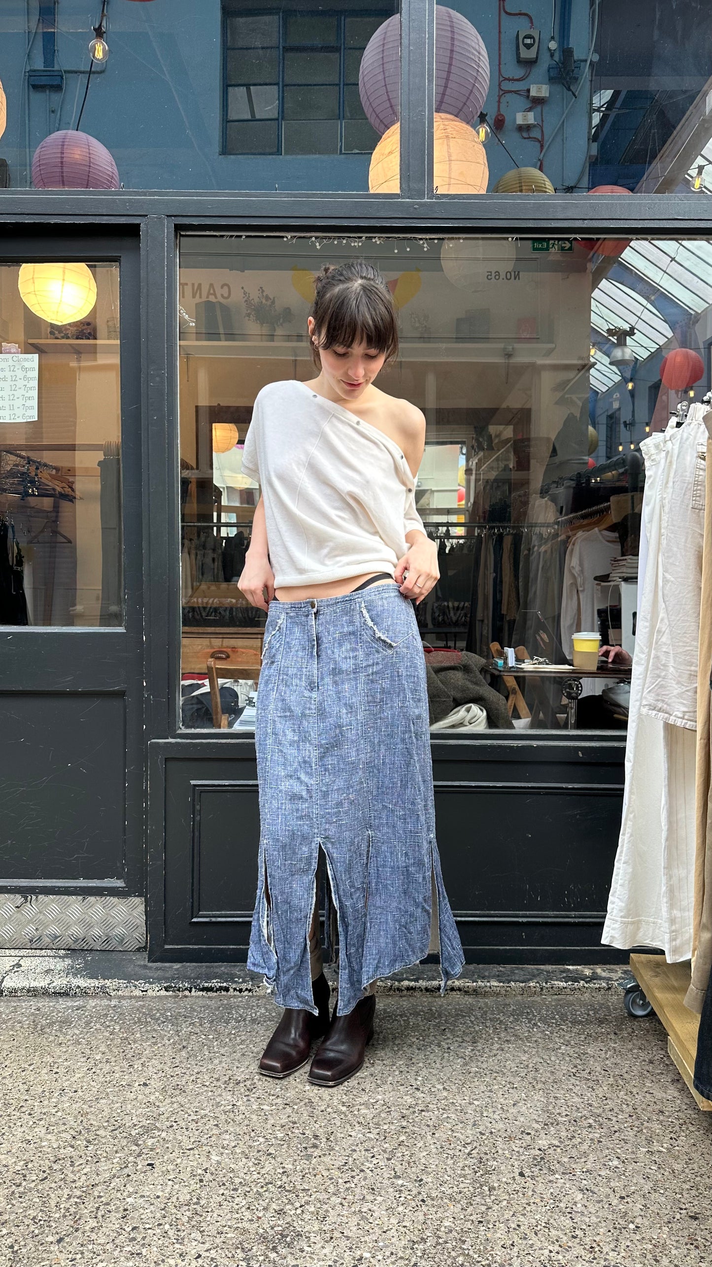 Midi skirt with asymmetric hem