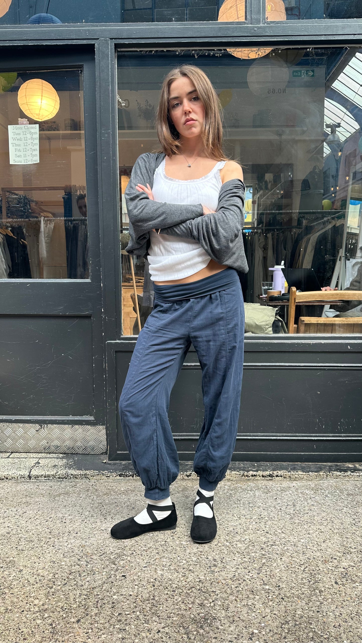 Navy balloon trousers