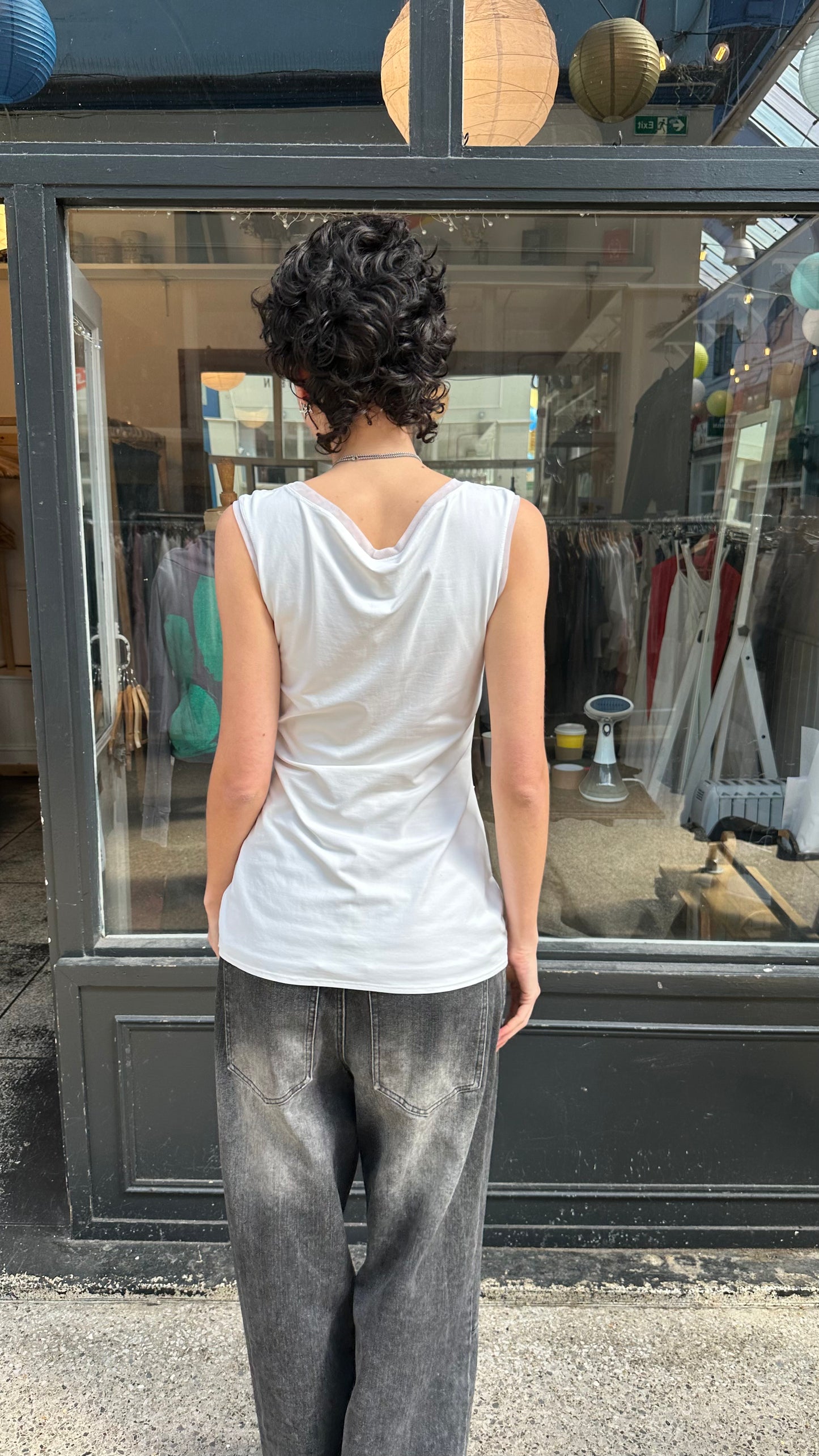 White tank with tulle ribbon