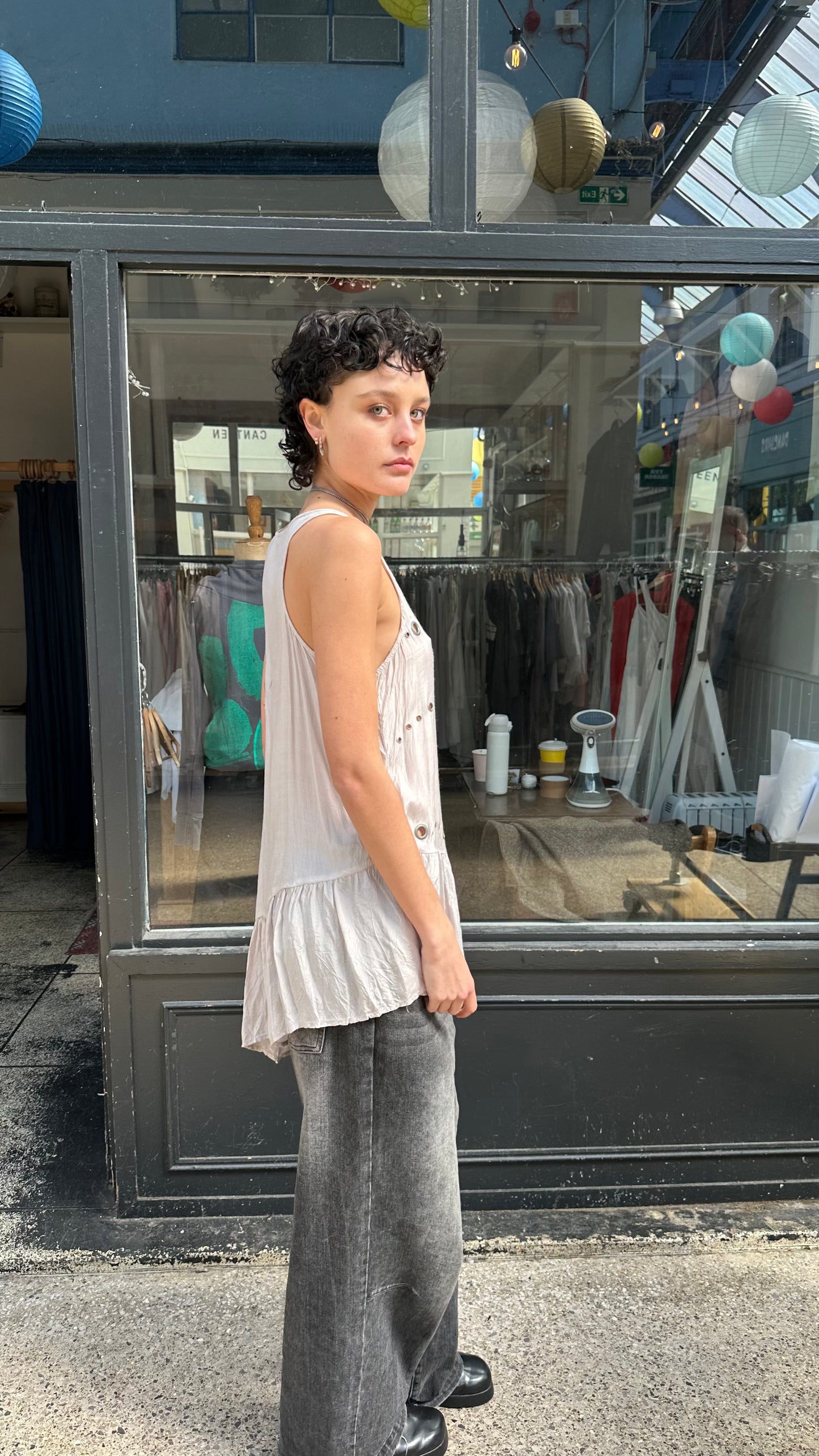 Cream asymmetric grommet top