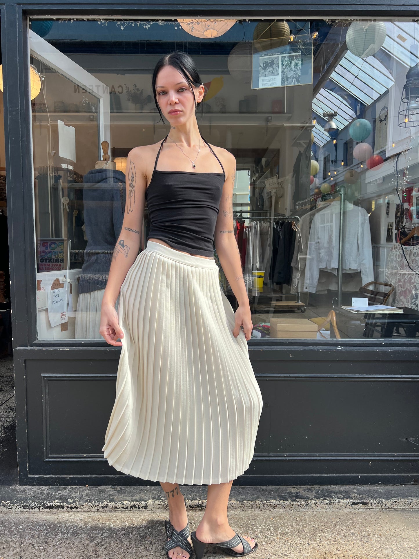Pleated midi skirt