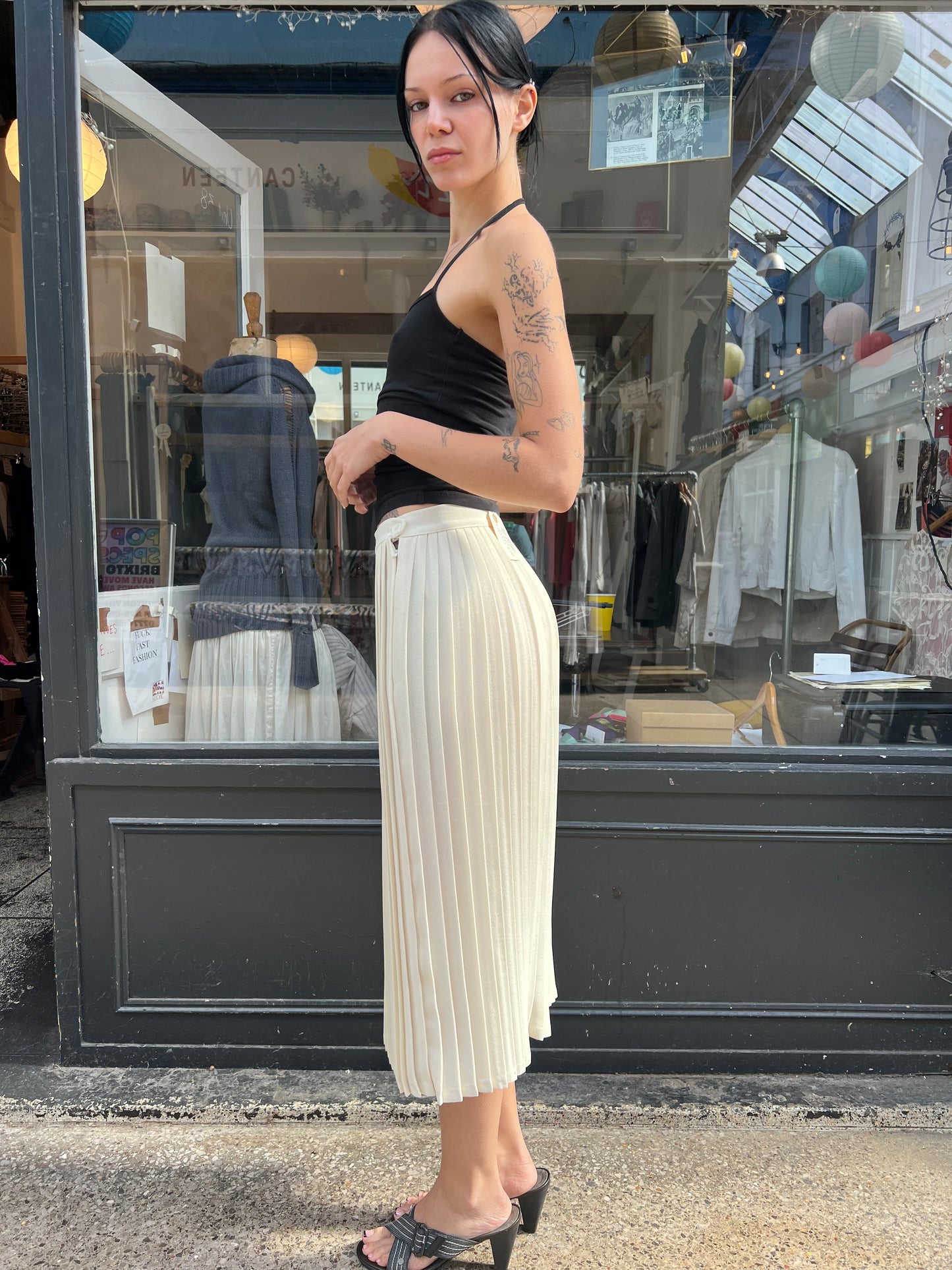 Pleated midi skirt