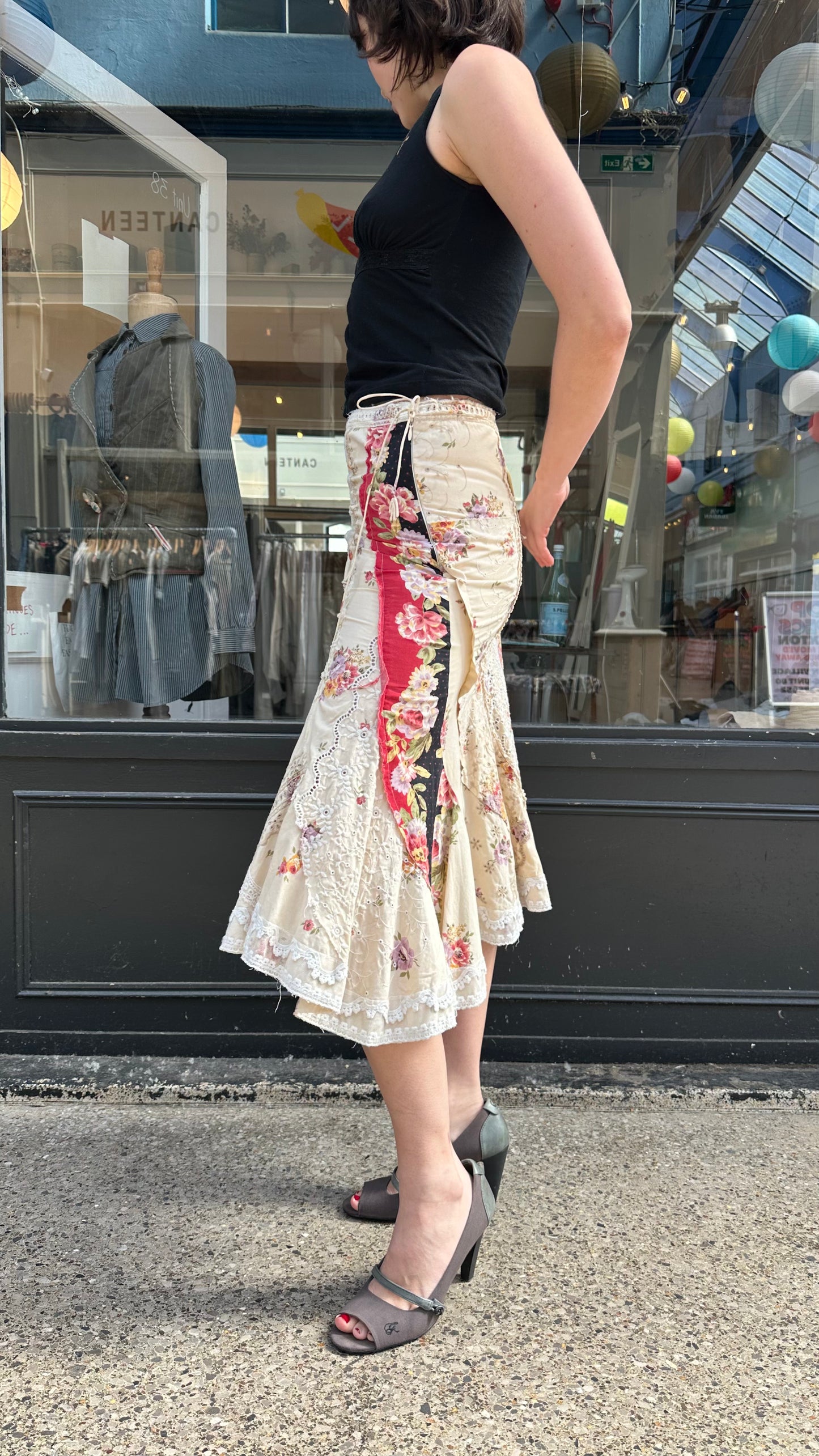 Floral peasant skirt