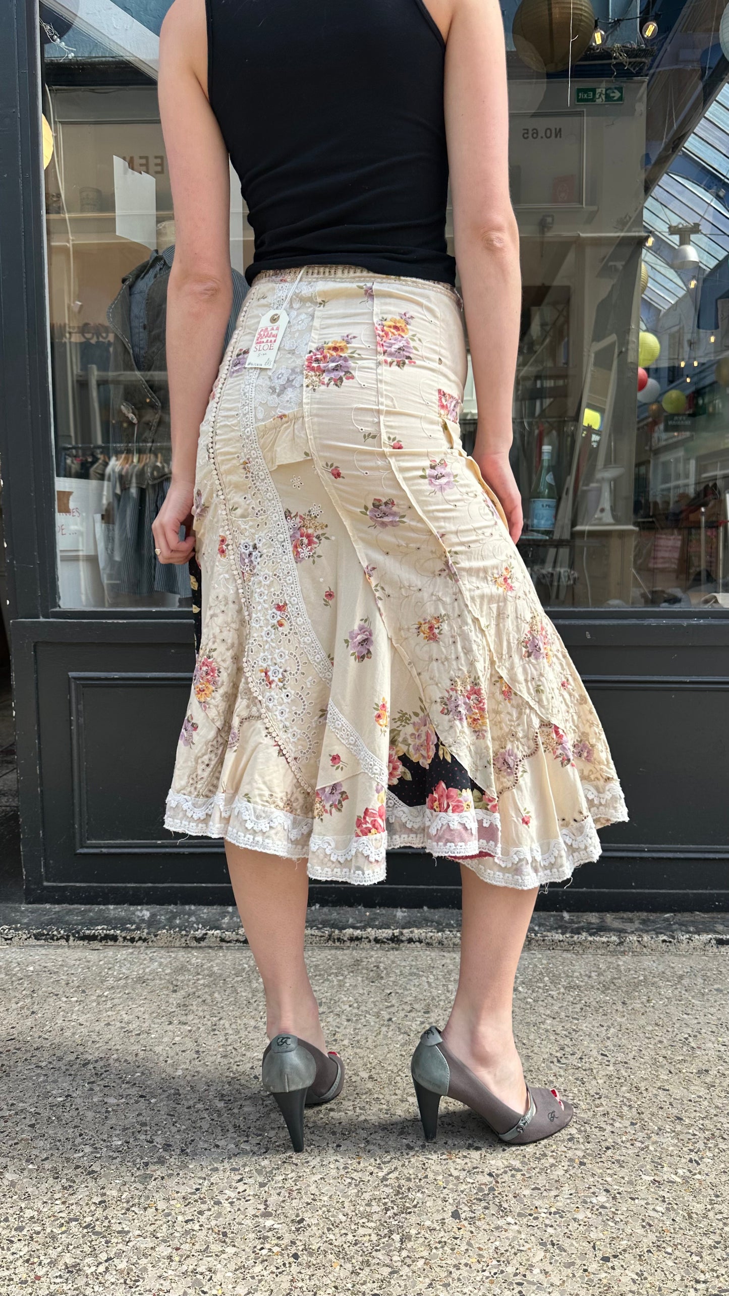 Floral peasant skirt