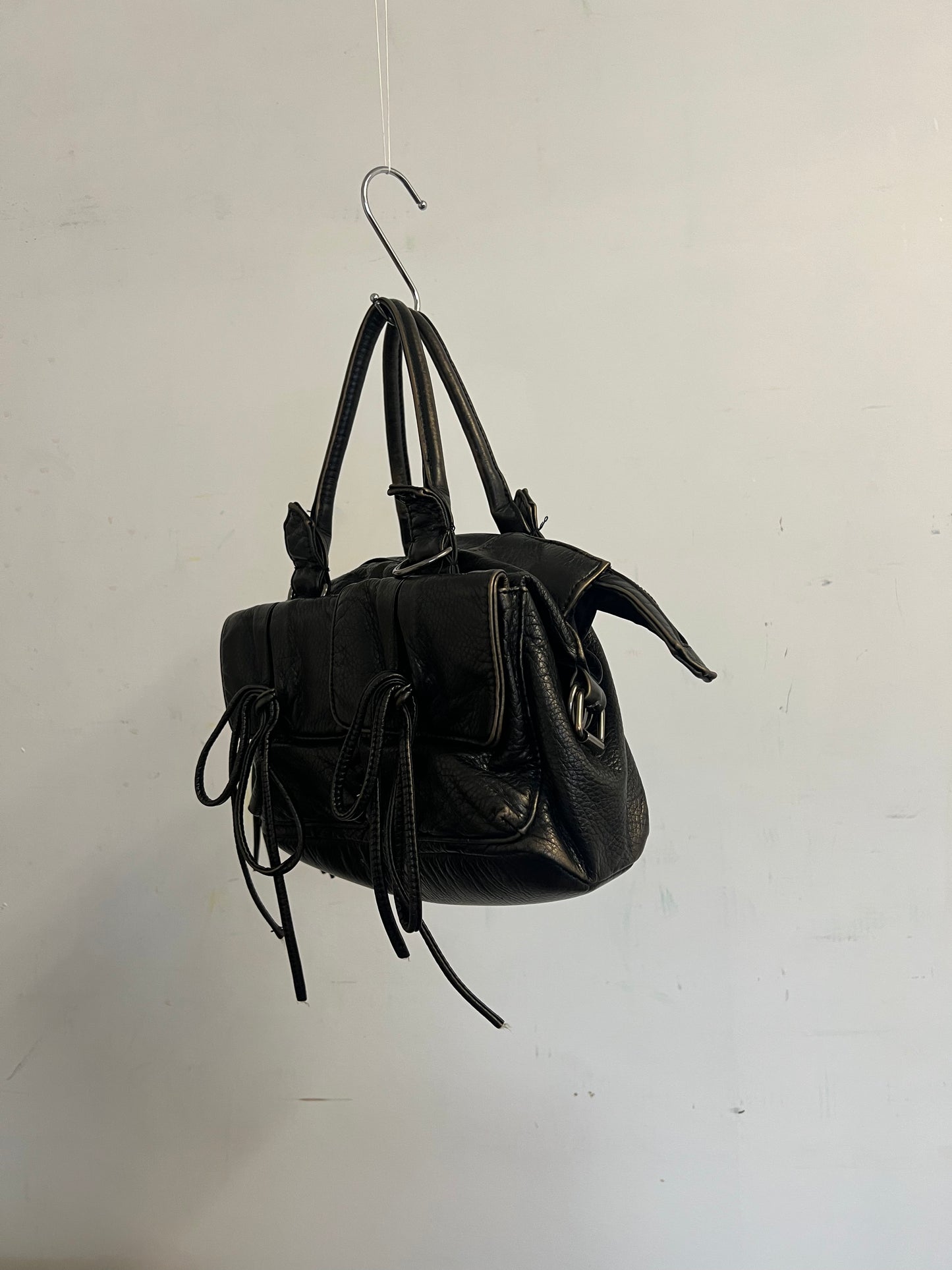 leather bag with bows